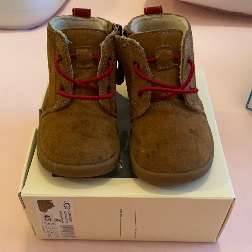 UGG Kristjan Chutta Bootie Sneaker in Chestnut.